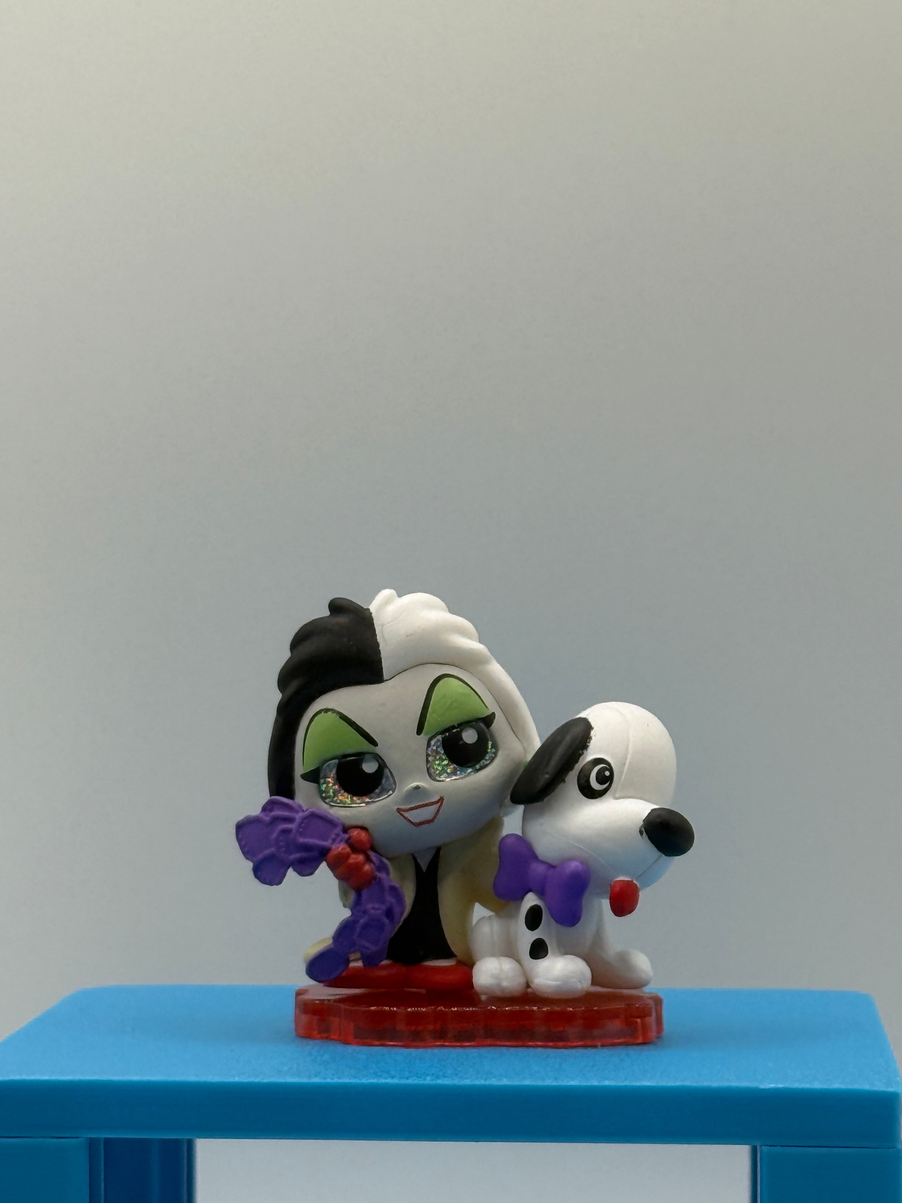 Cruella, Pre-Owned Disney Doorables, Ticket to Fun