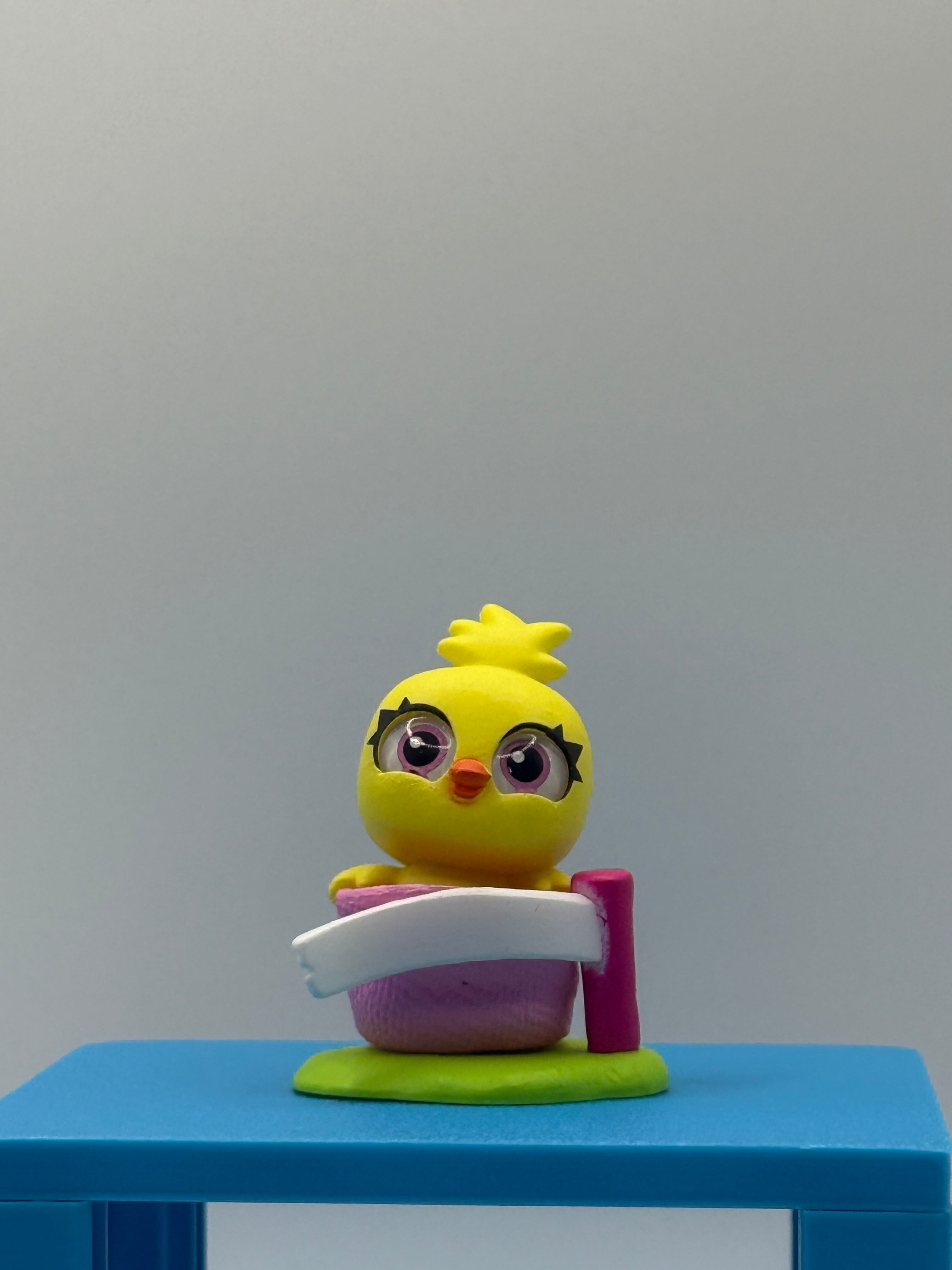 Ducky, Pre-Owned Disney Doorables, Ticket to Fun