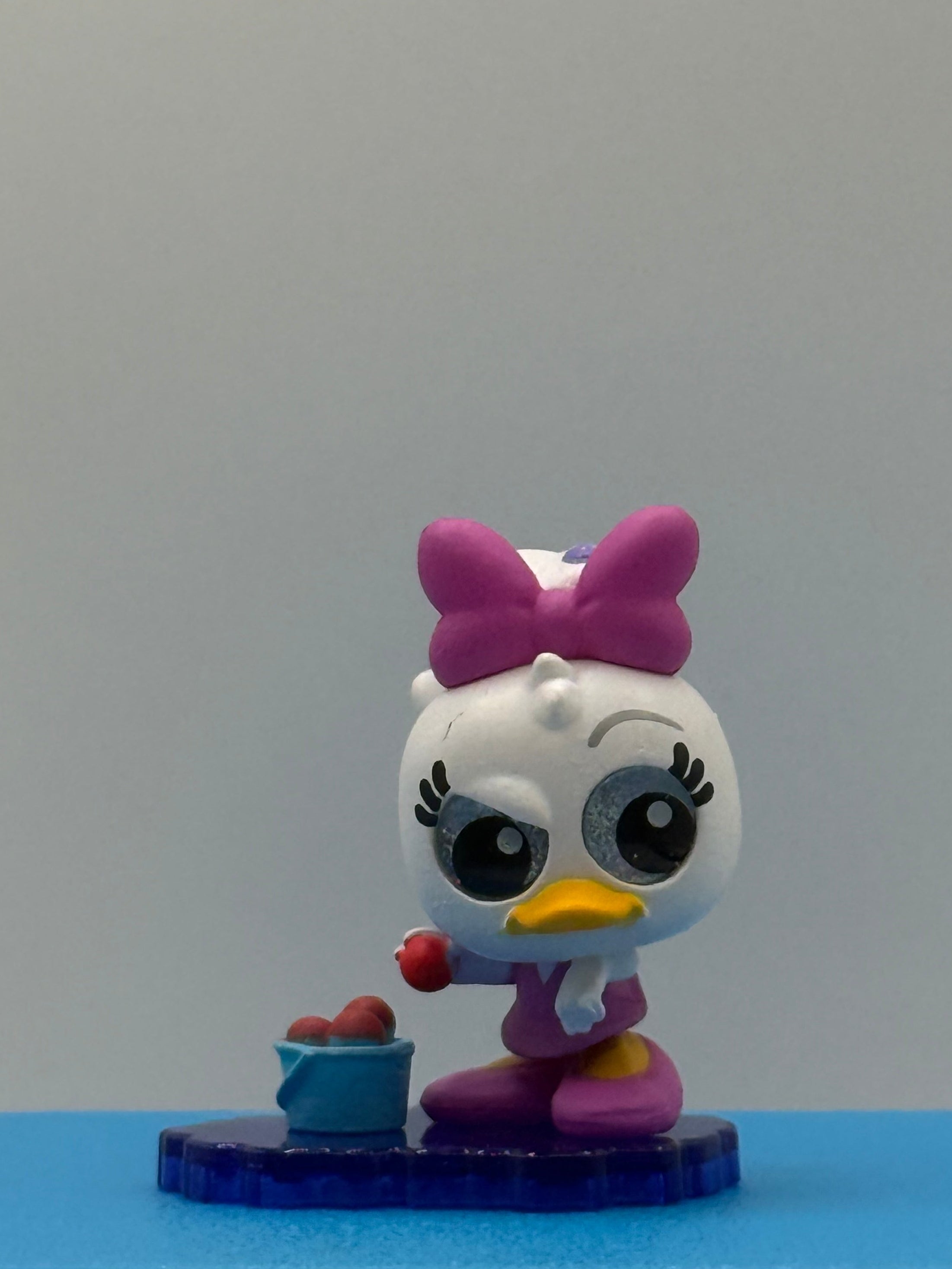 Daisy, Pre-Owned Disney Doorables, Ticket to Fun