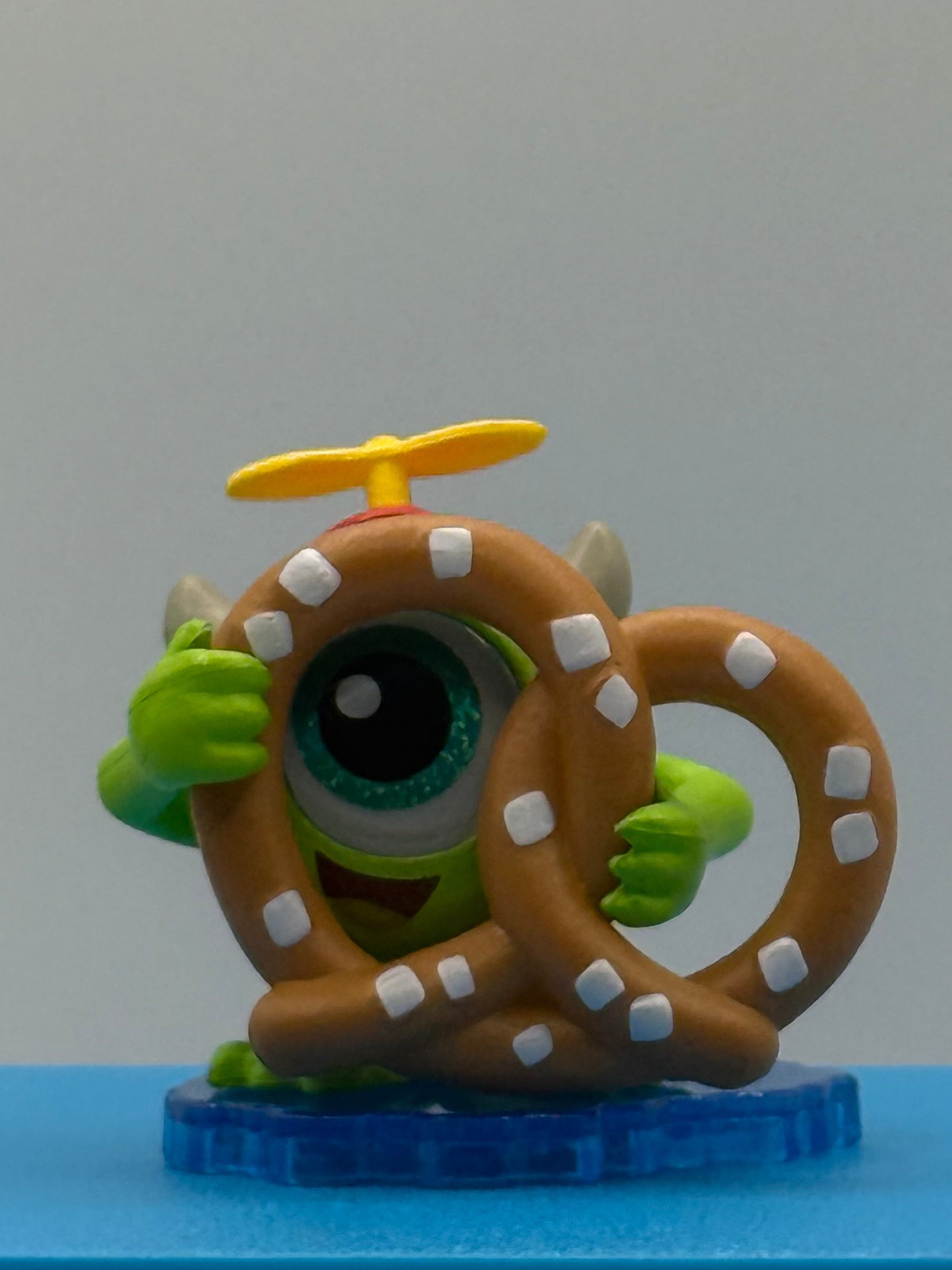 Mike Wazowski, Pre-Owned Disney Doorables, Ticket to Fun