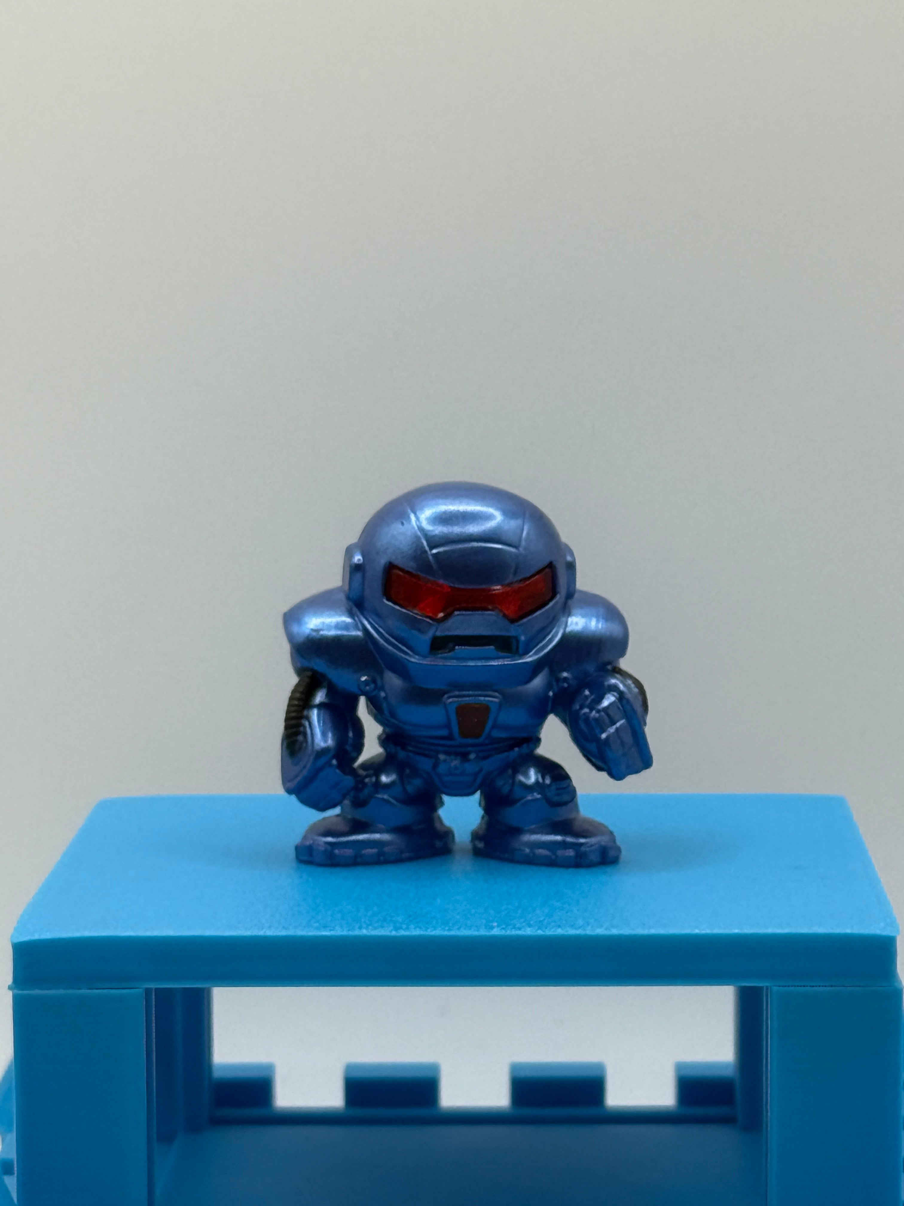 Iron Monger, Pre-Owned Marvel Doorables, Series 3