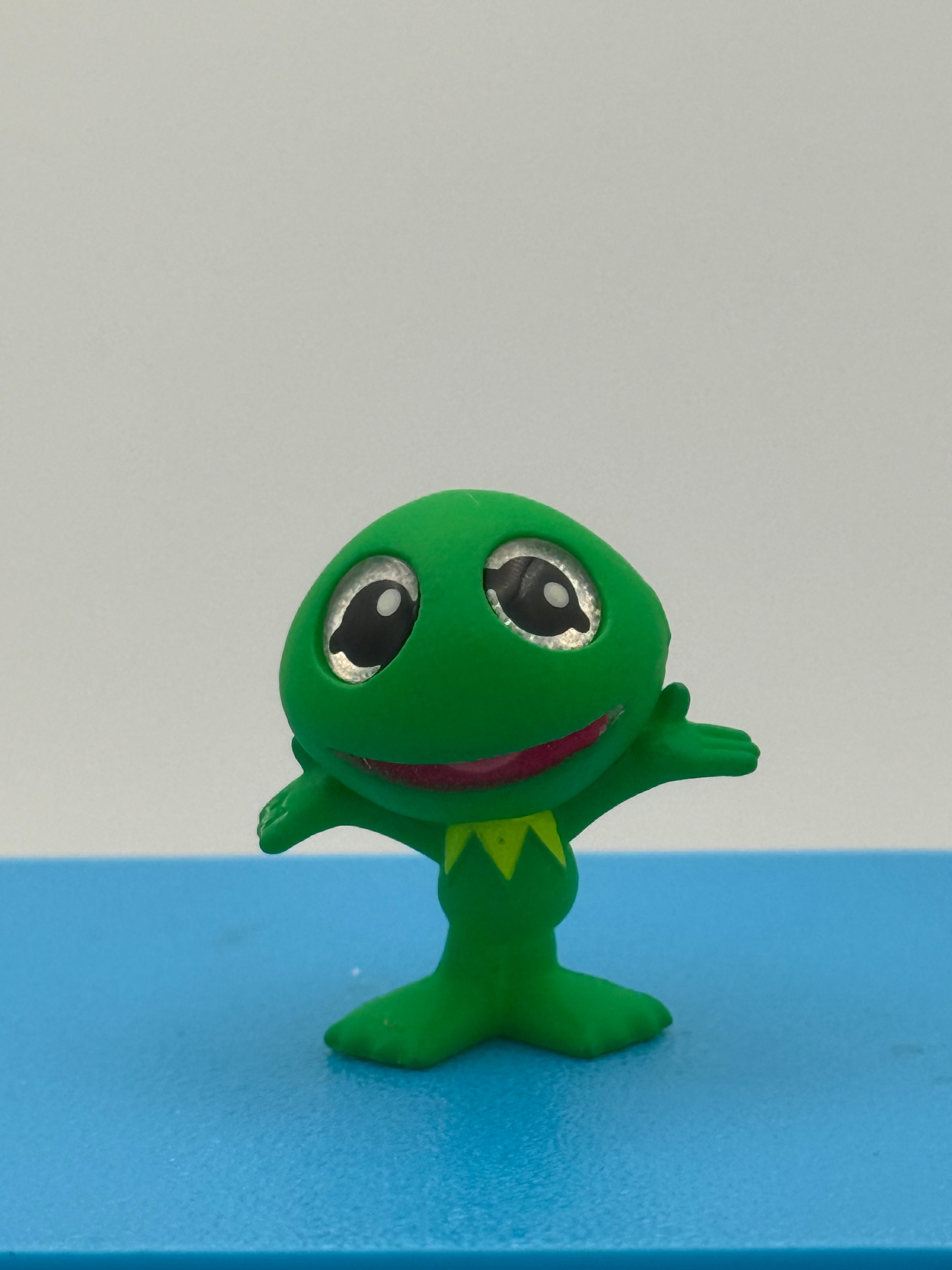 Kermit, Pre-Owned Disney Doorables, Muppets Blacklight Series