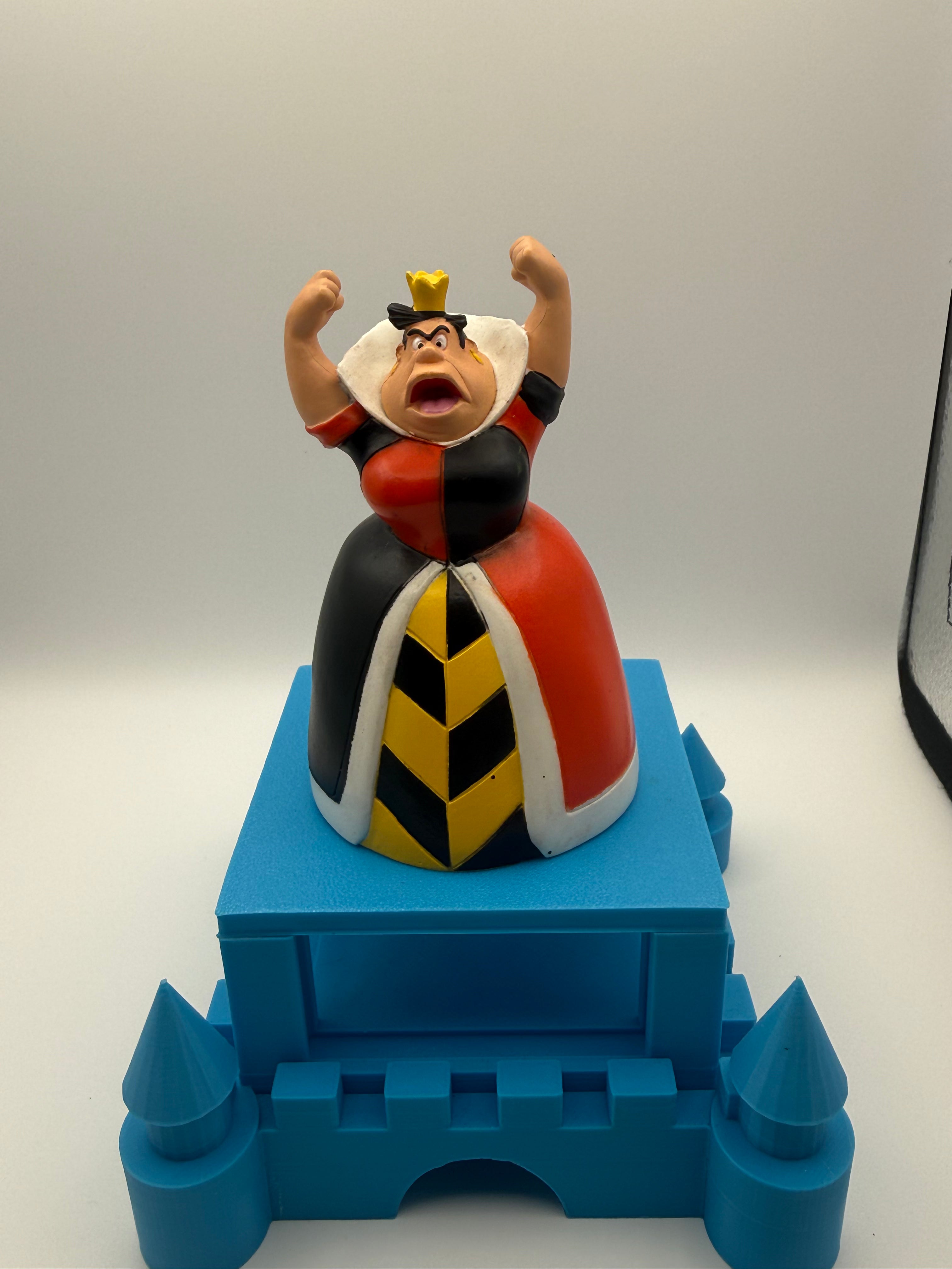 Big Queen of Hearts Figure