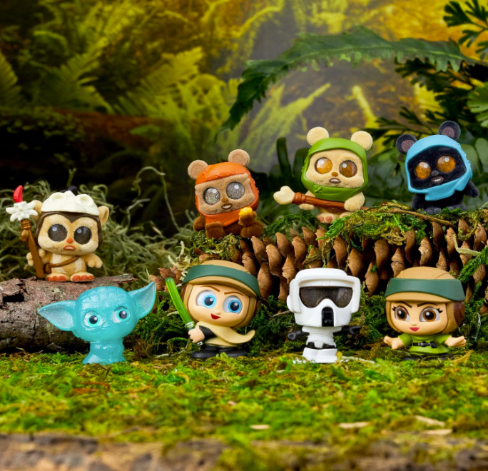 Star Wars Doorables Ewok Village Collection Peek